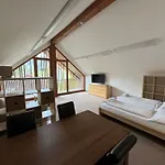Hotel Humno 2*