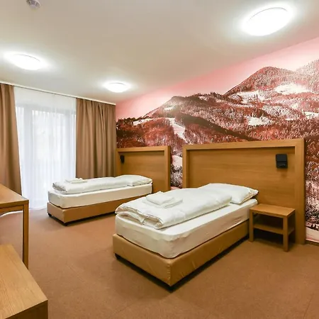 Humno 2* Valča