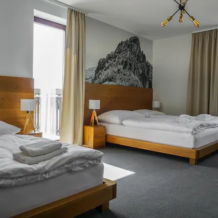 Humno Hotel Valca