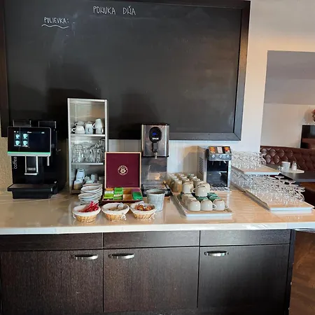 Humno Hotel Valca